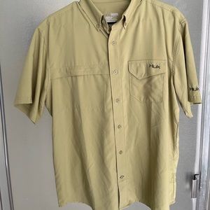 New huk button down shirt